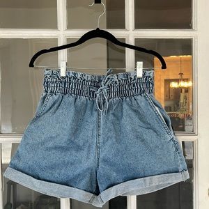 Forever 21 denim shorts - Size Large